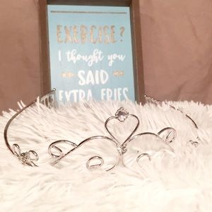 Meet your Posher, Lolo, I specialize in kidswear